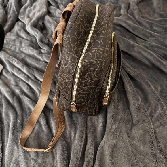 Purses - Picture 2 of 2